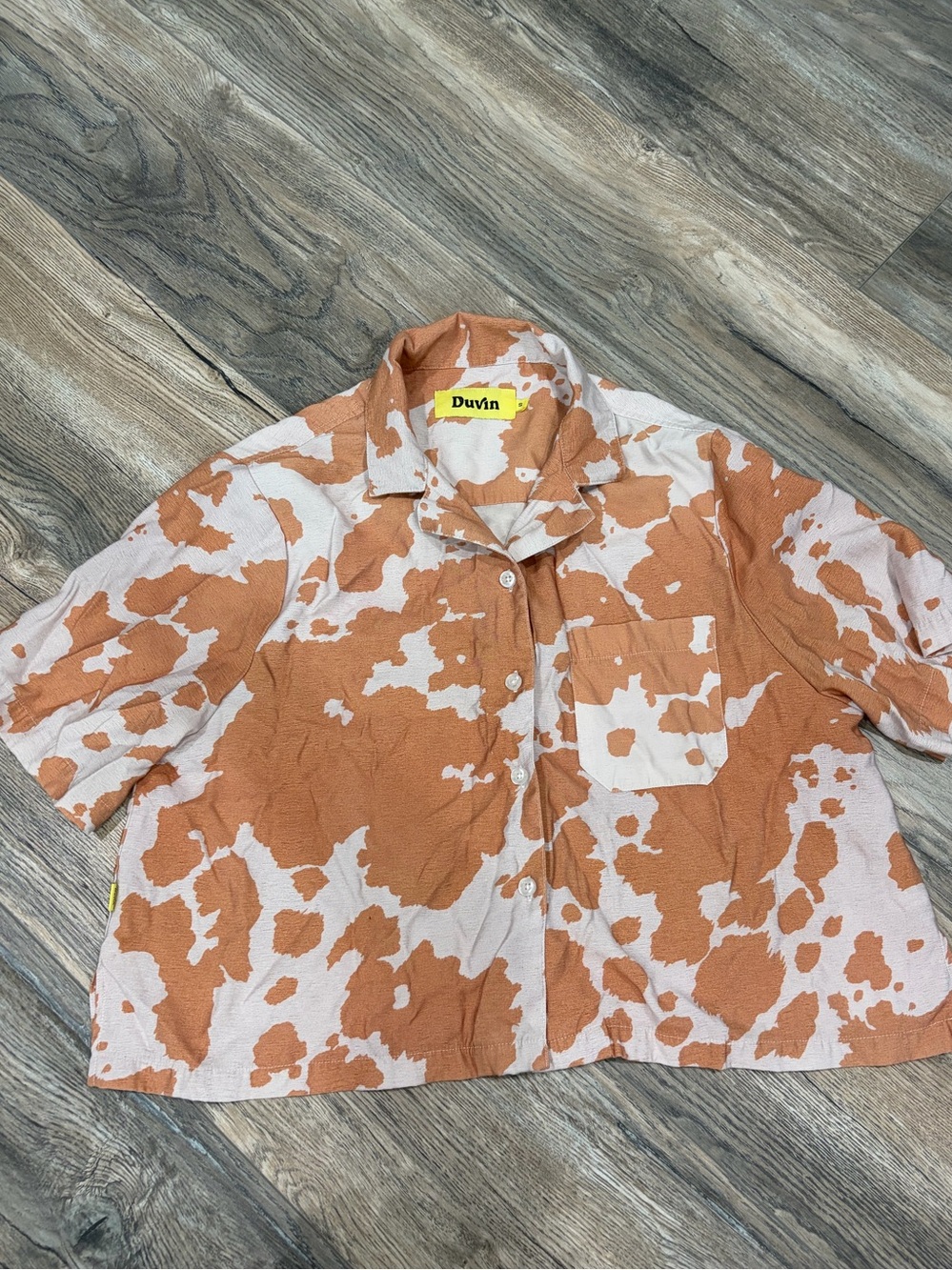 Women Short-Sleeve Cowprint Button-Up Shirt in Rust and White
